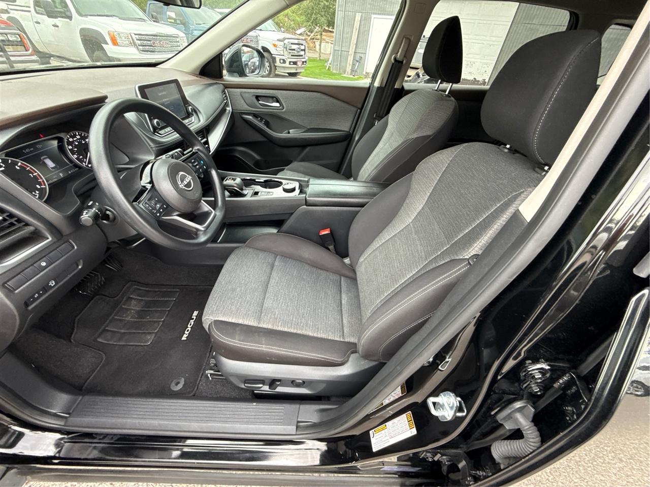 Nissan Rogue  2023
