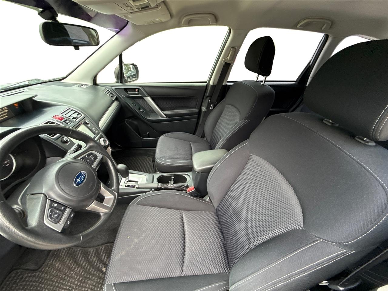 Subaru Forester  2017