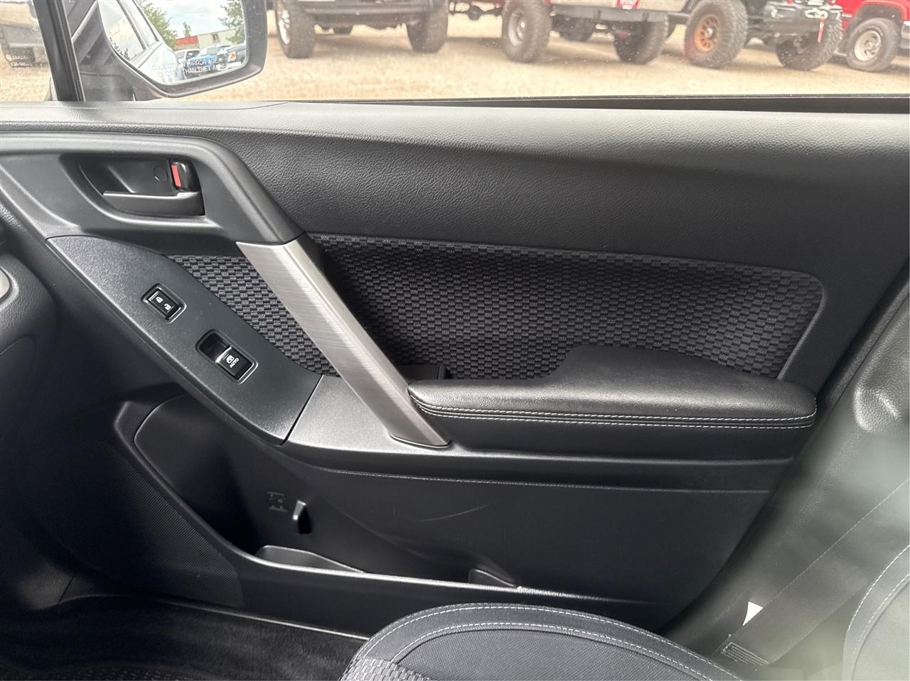 Subaru Forester  2017
