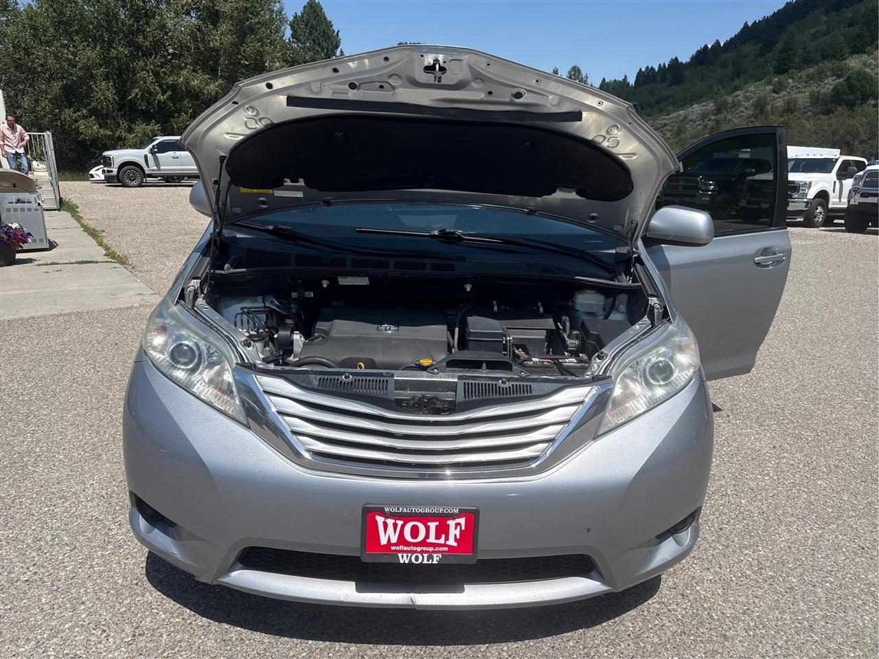 Toyota Sienna  2016