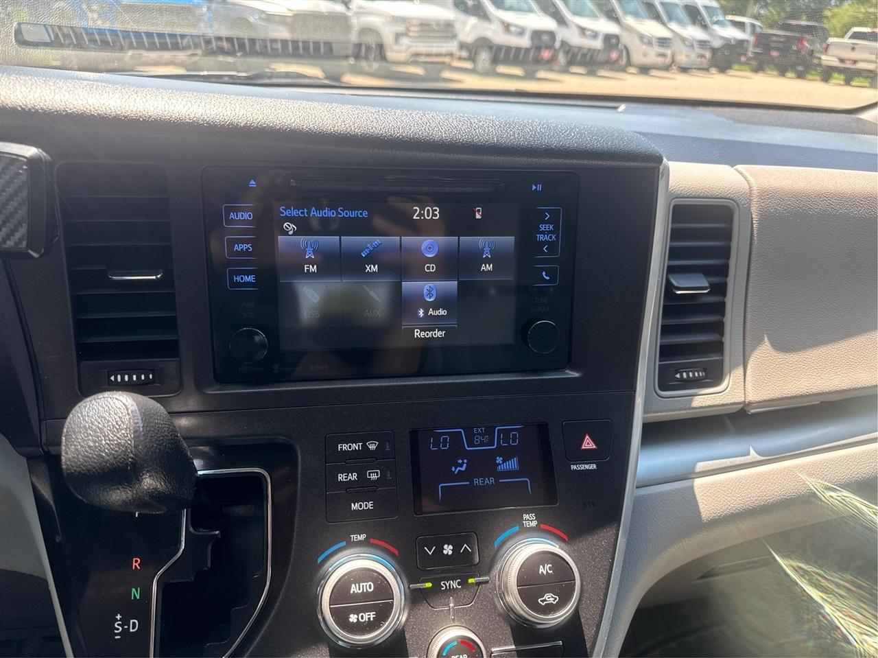 Toyota Sienna  2016