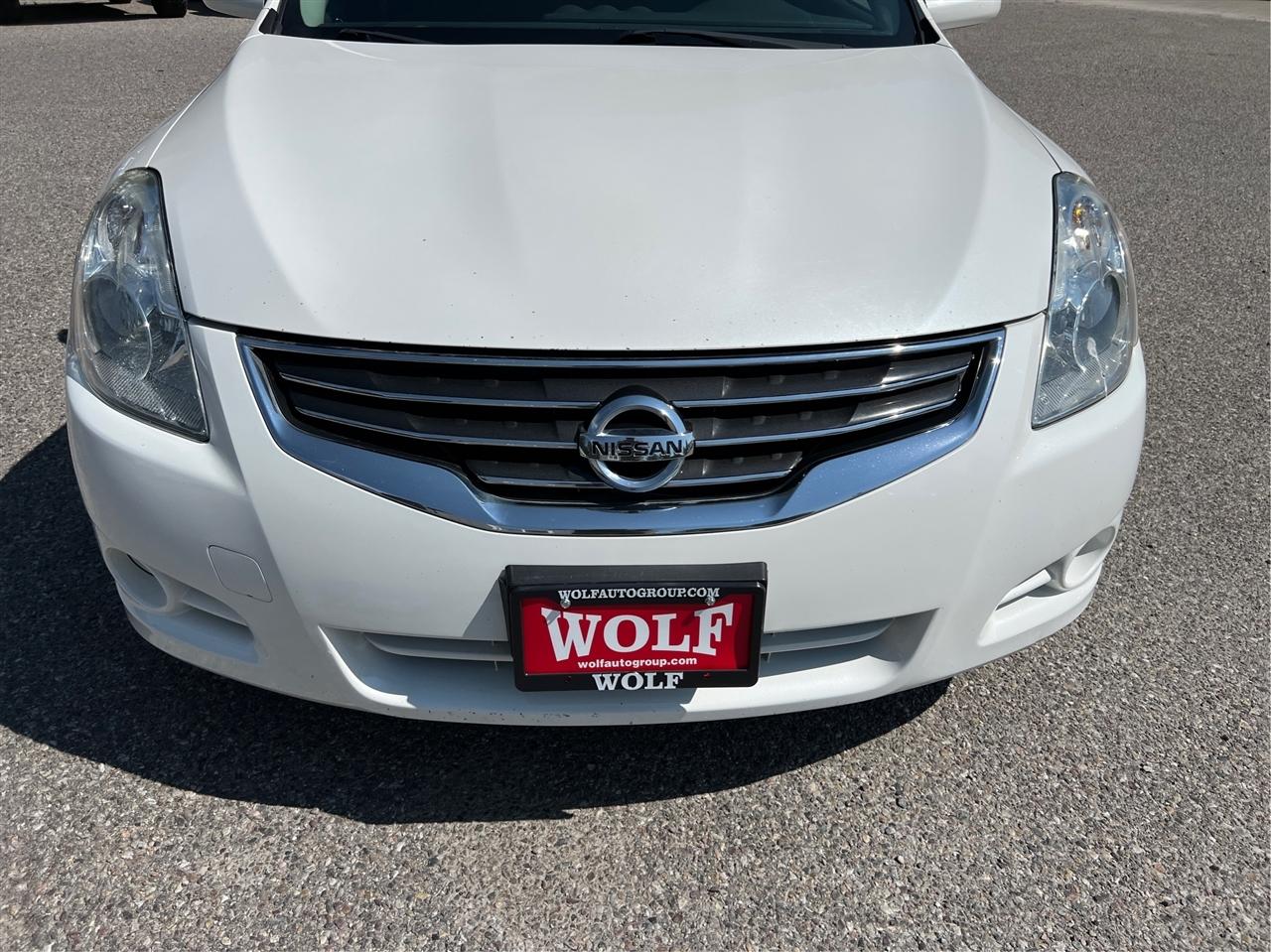 Nissan Altima  2012