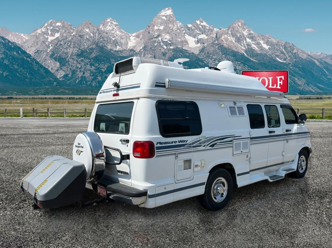 Dodge Ram Van  2000