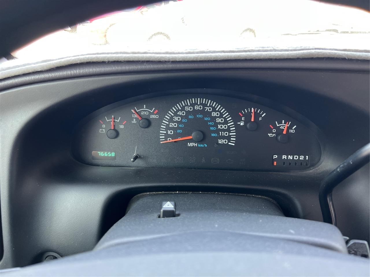 Dodge Ram Van  2000