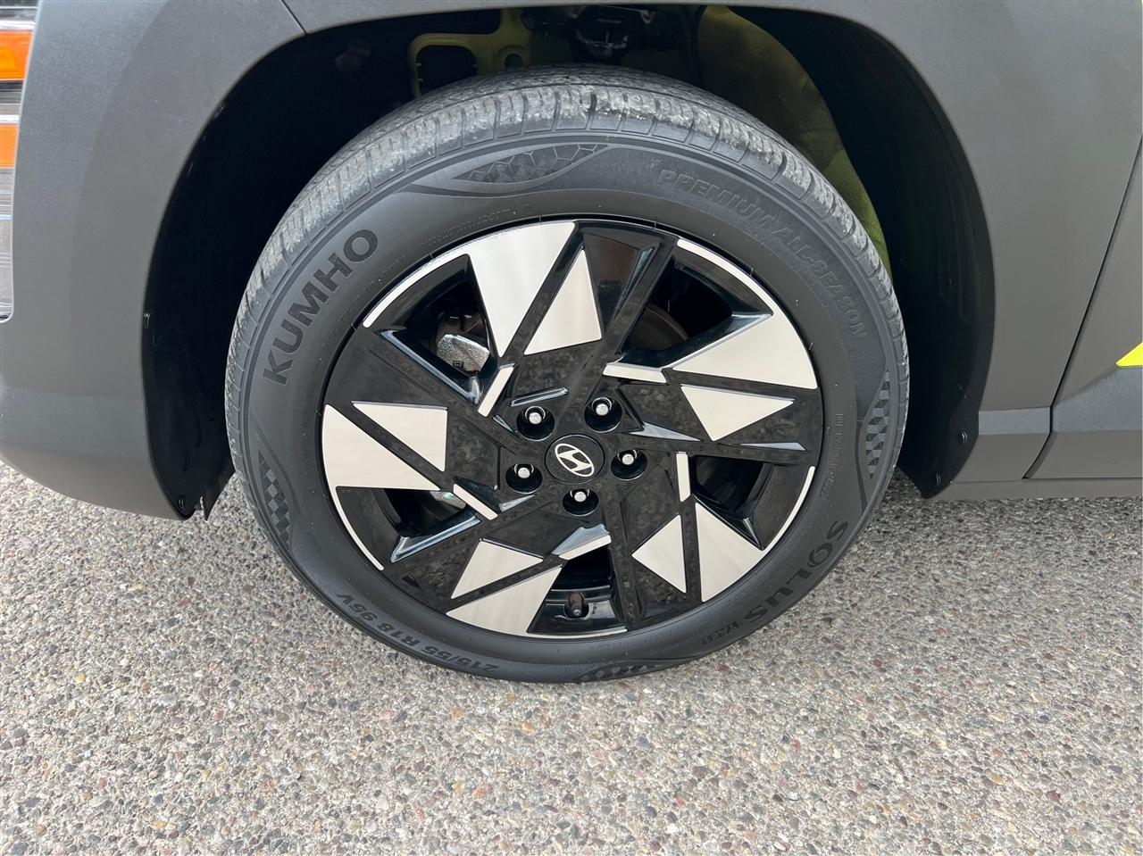 Hyundai Kona  2024
