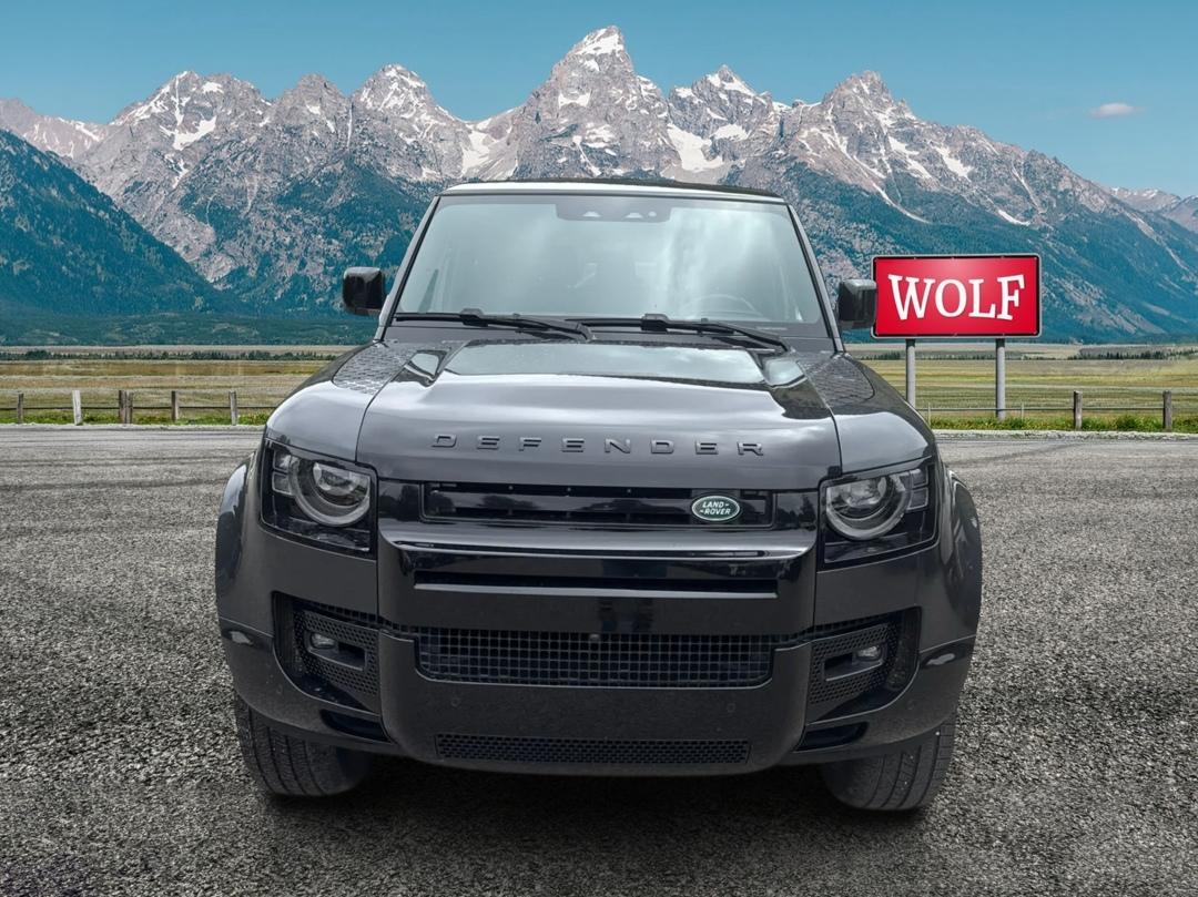 Land Rover Defender  2023