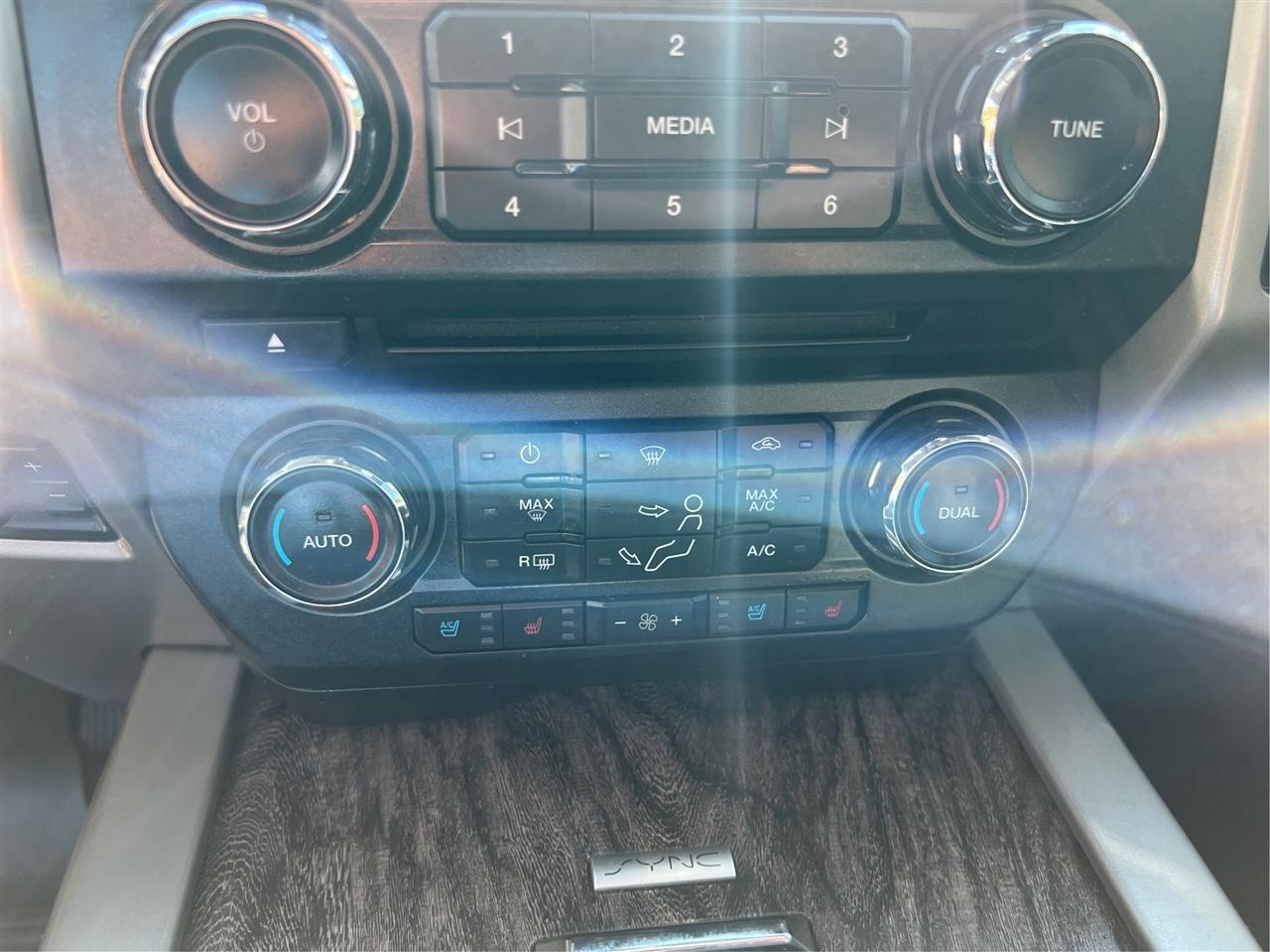 Ford F350  2017