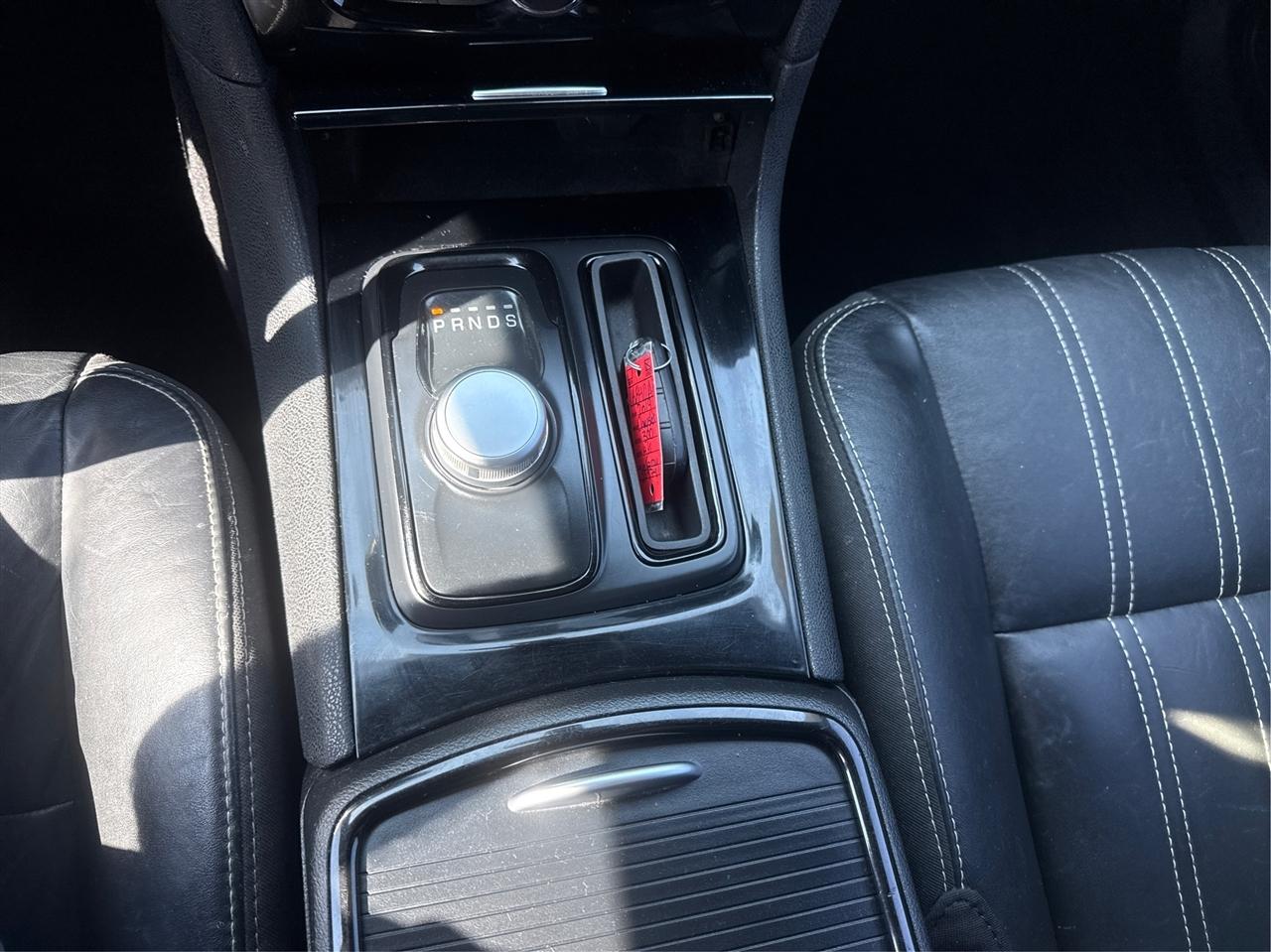 Chrysler 300  2019