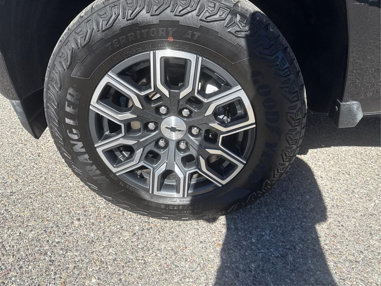 Chevrolet Colorado  2023