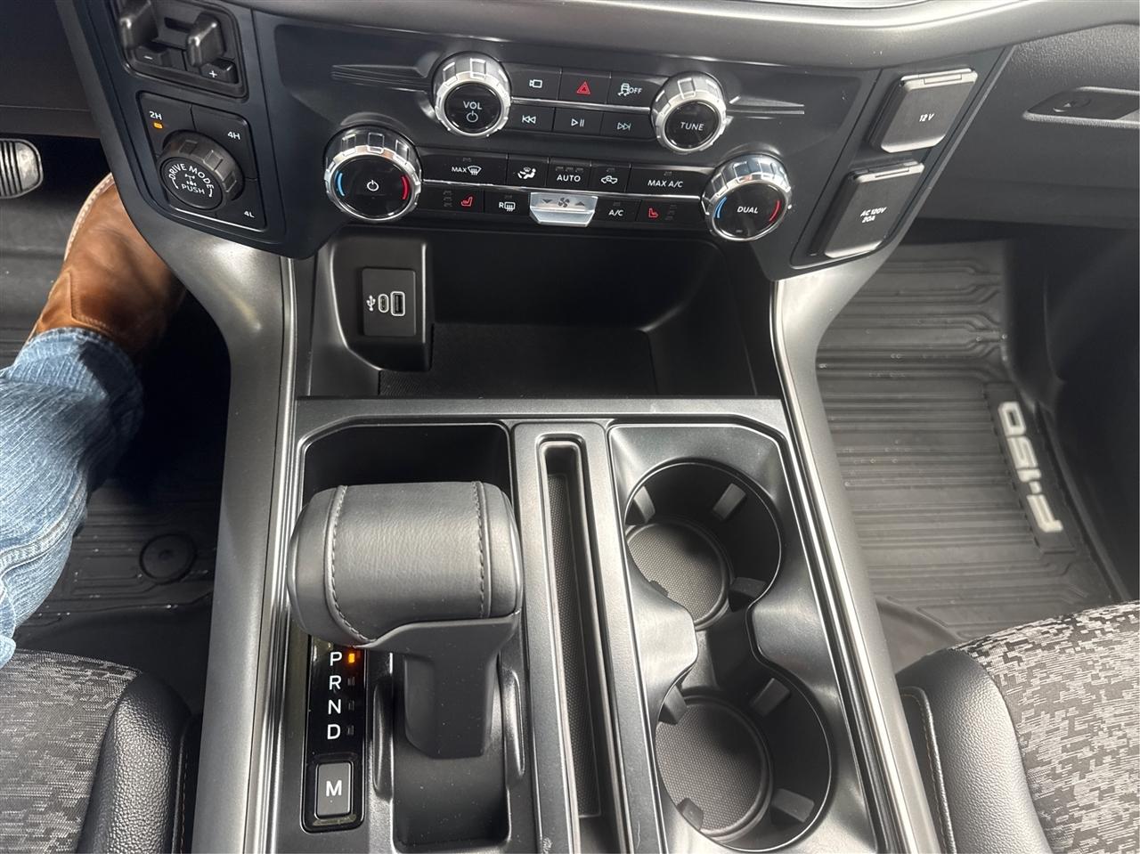Ford F150  2025