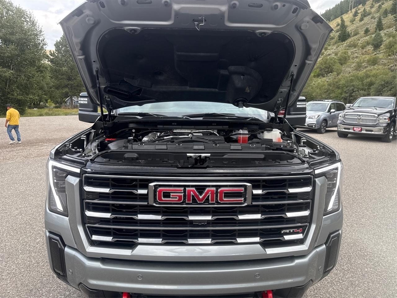 GMC Sierra 3500HD  2025
