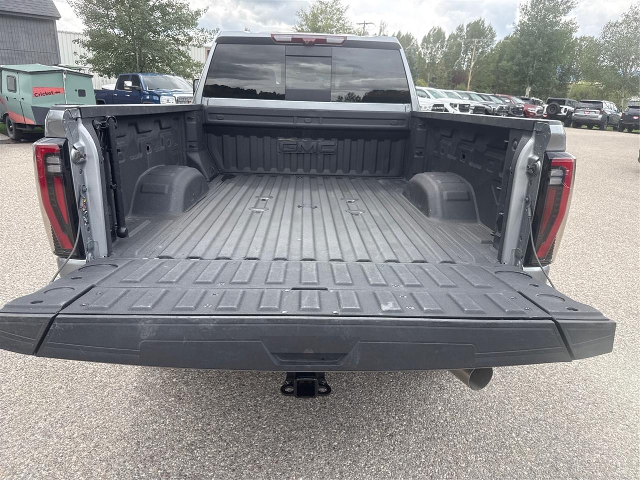 GMC Sierra 3500HD  2025