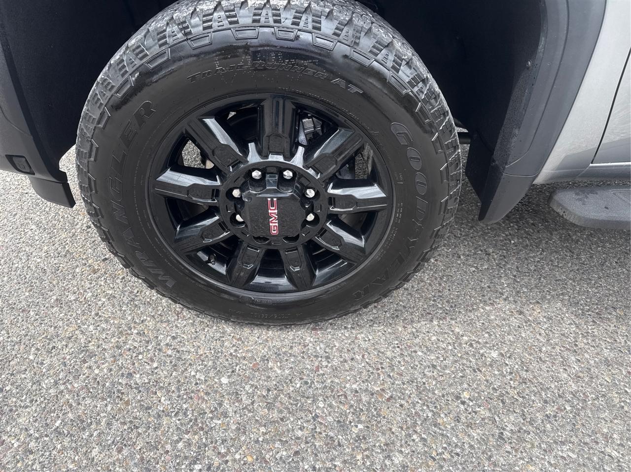 GMC Sierra 3500HD  2025