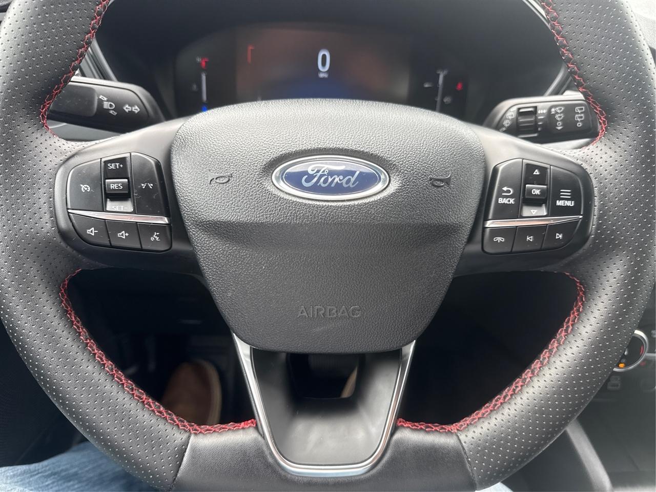 Ford Escape  2025