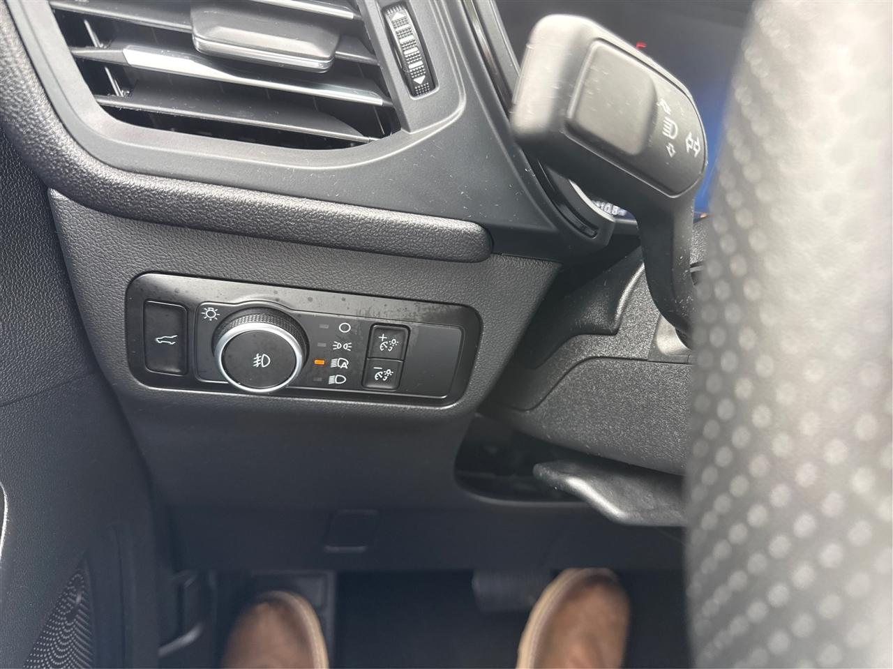 Ford Escape  2025