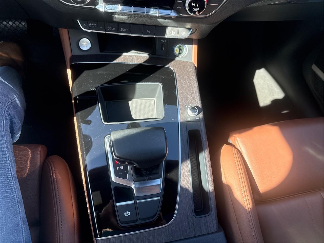 Audi Q5  2024