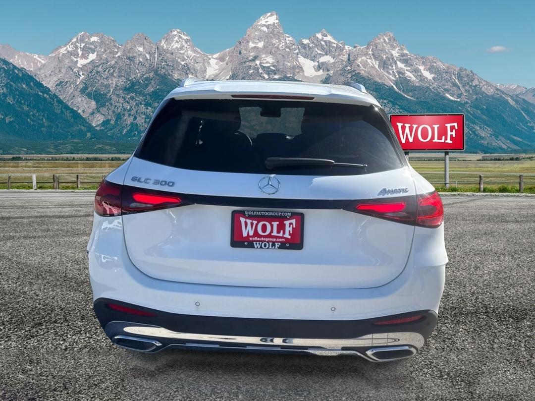 Mercedes-Benz GLC  2025