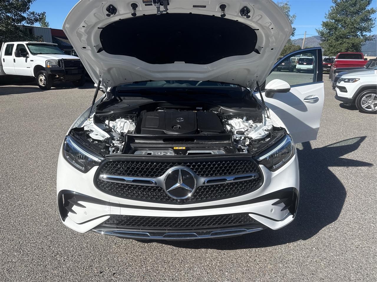 Mercedes-Benz GLC  2025