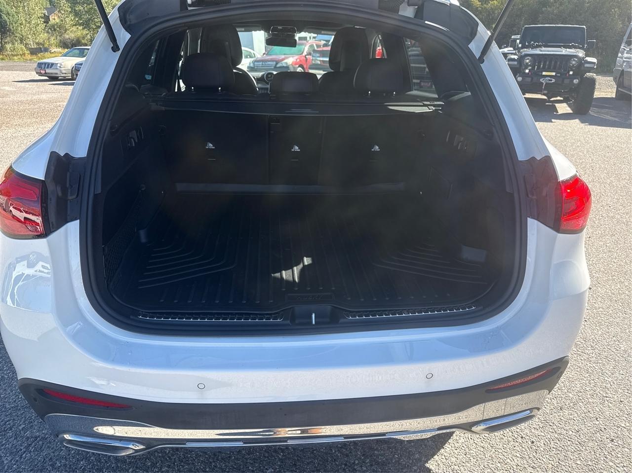 Mercedes-Benz GLC  2025