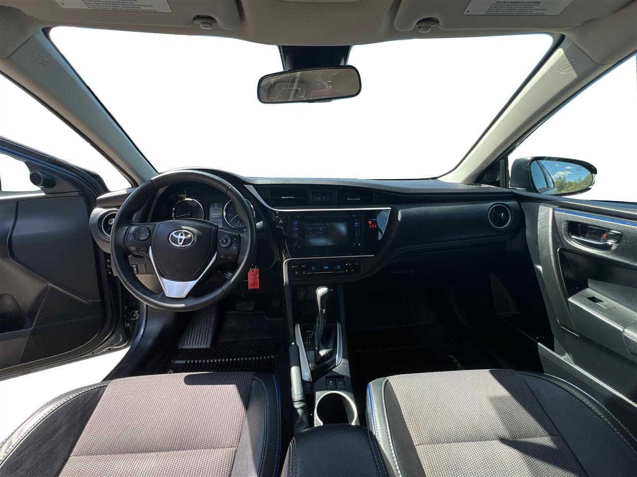 Toyota Corolla  2018