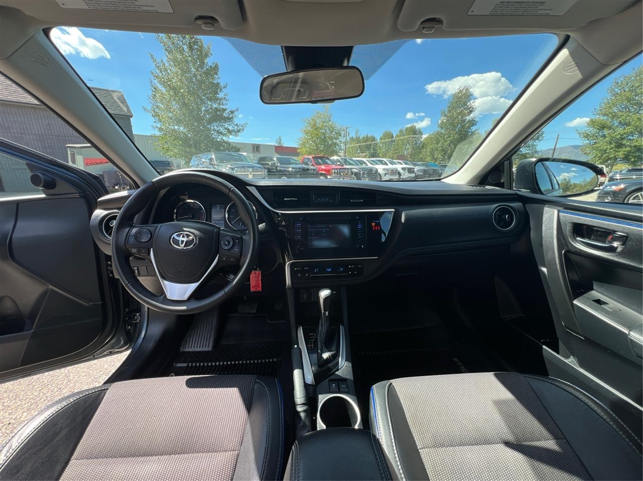 Toyota Corolla  2018