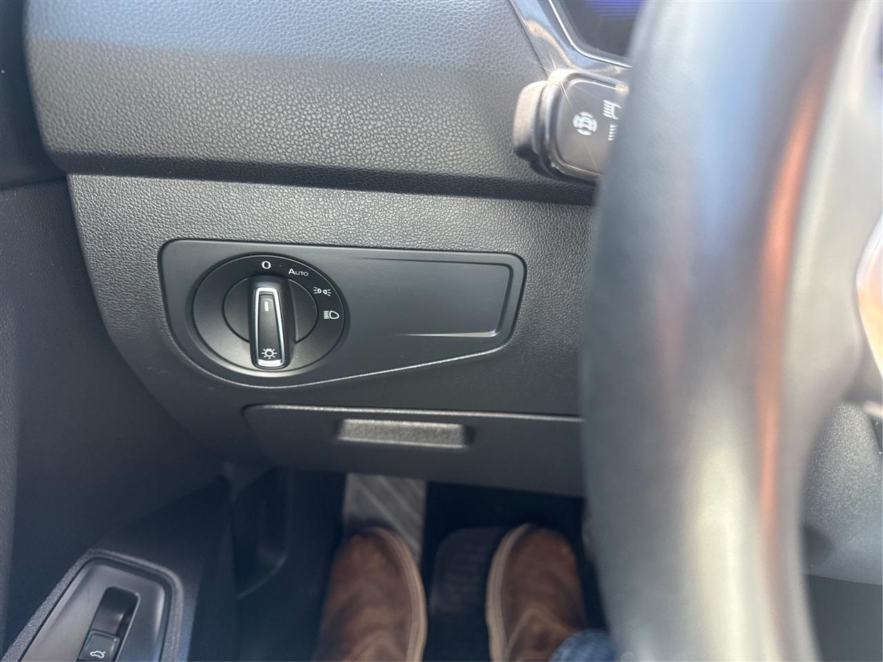 Volkswagen Tiguan  2022