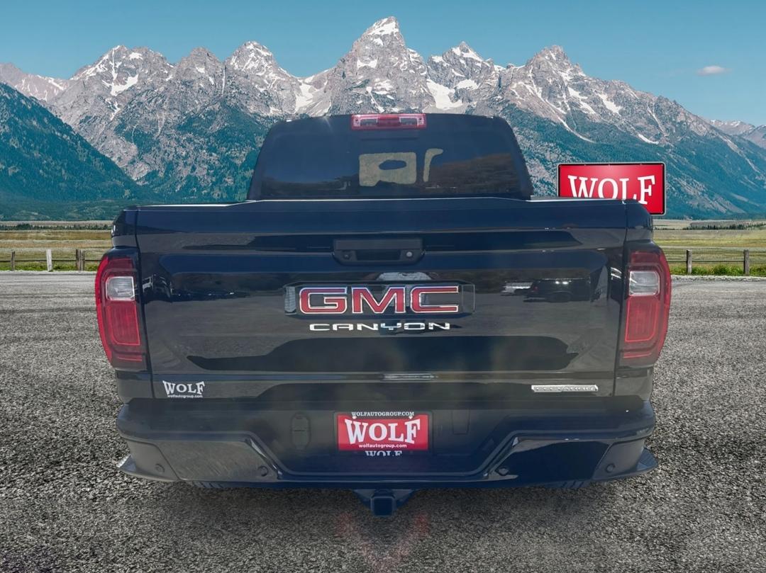 GMC Canyon  2024
