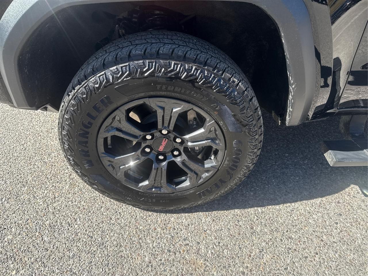 GMC Canyon  2024
