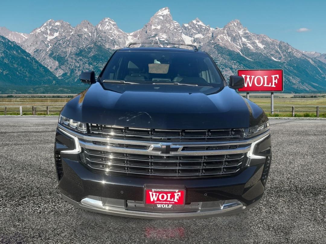 Chevrolet Tahoe photo 2