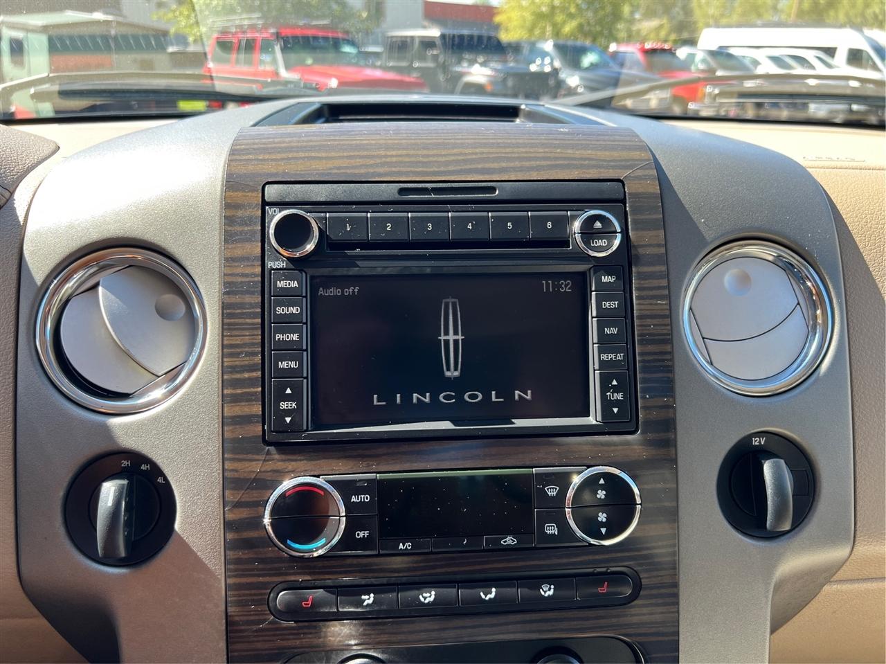 Lincoln Mark LT  2008