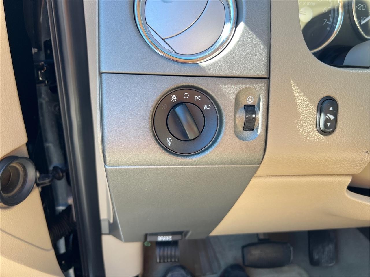Lincoln Mark LT  2008