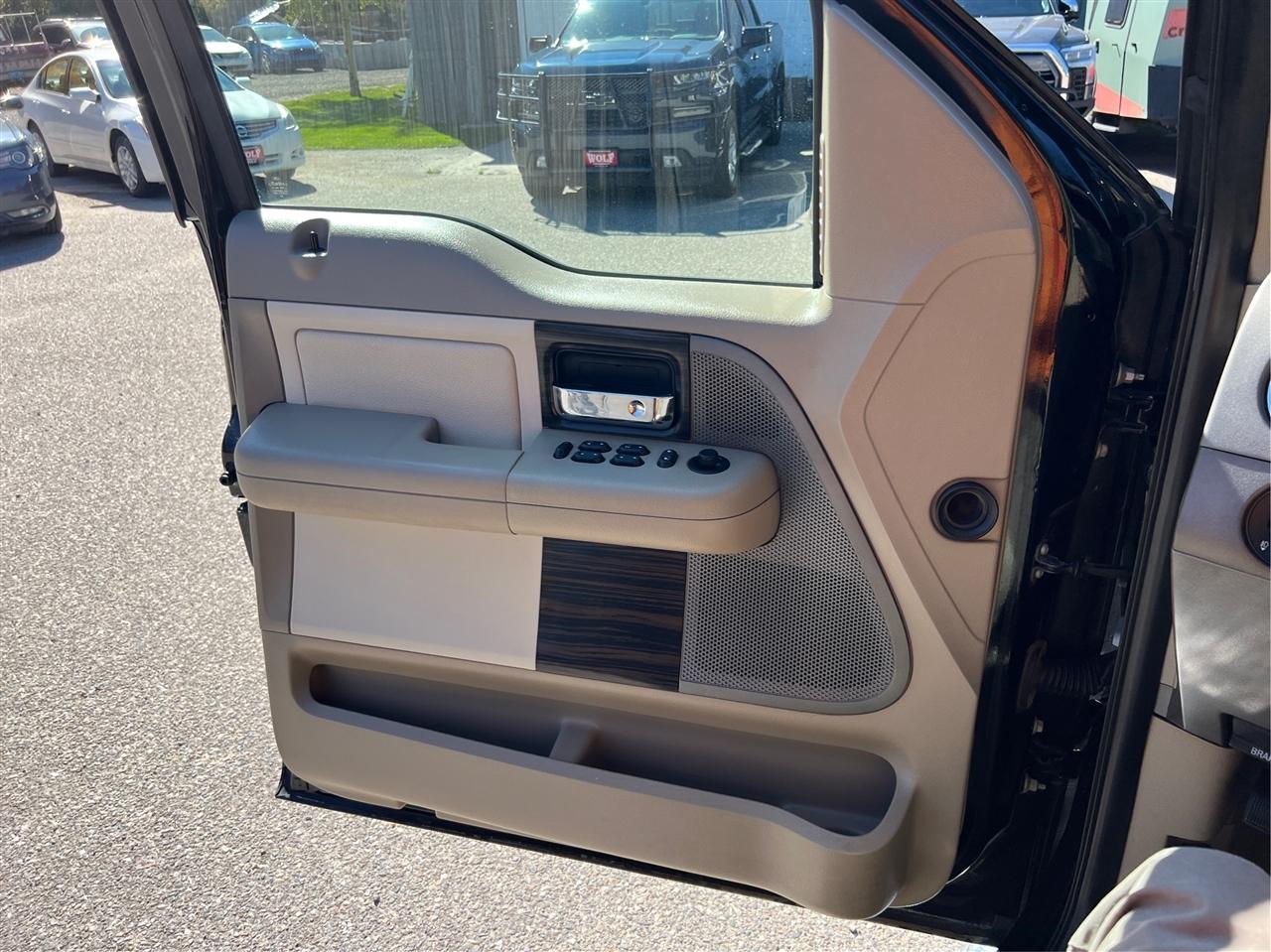 Lincoln Mark LT  2008