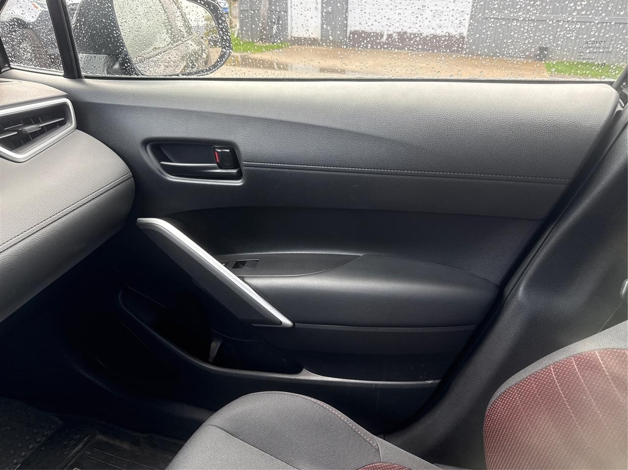 Toyota Corolla Cross  2025