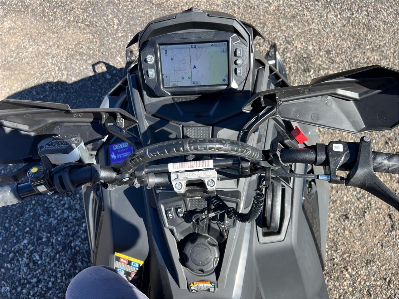 Polaris 850 RMK KHOAS 155  2025