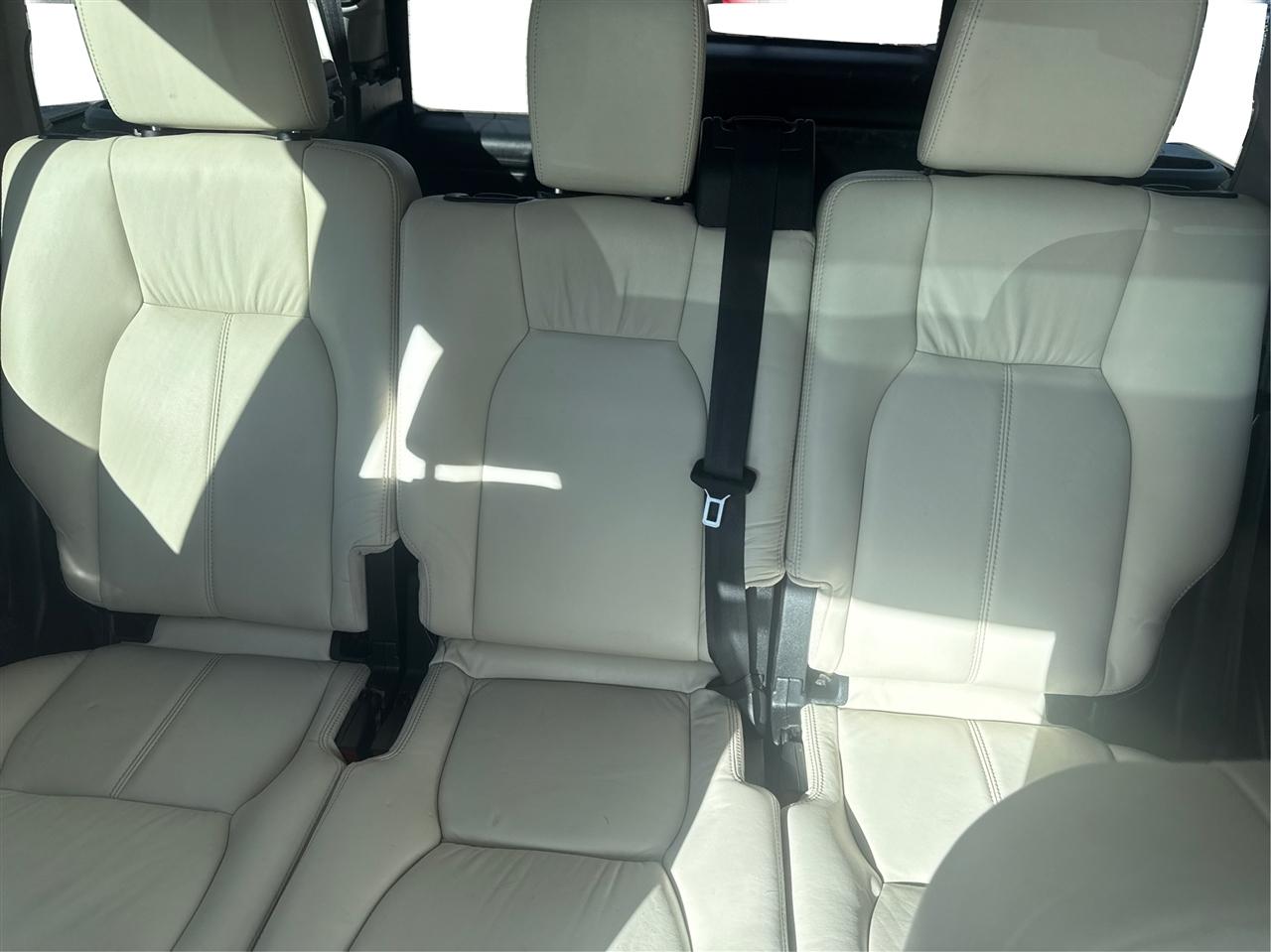 Land Rover LR4  2015