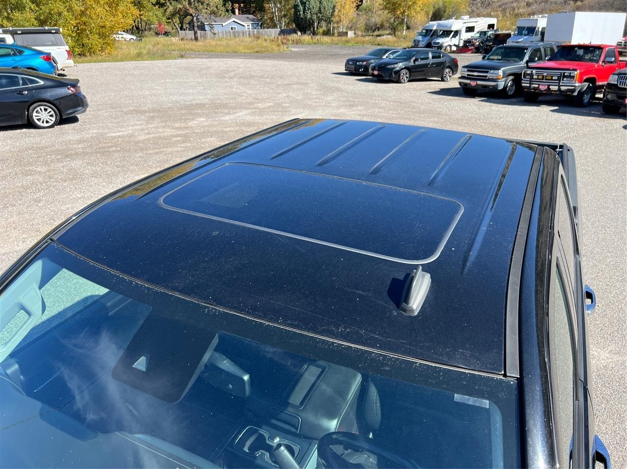 Chevrolet Silverado photo 12