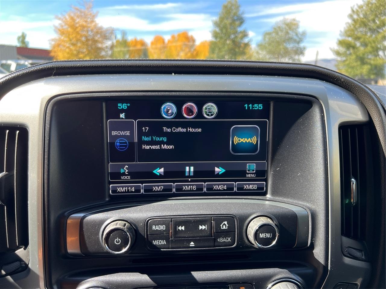 Chevrolet Silverado photo 16