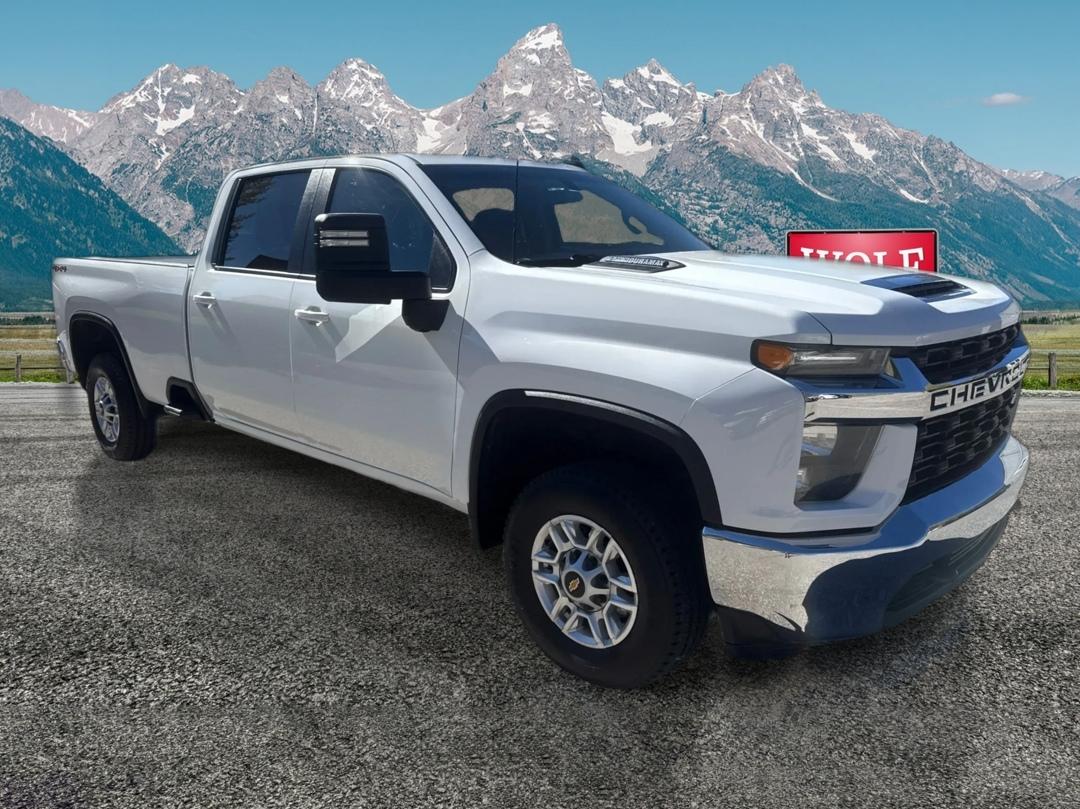 Chevrolet Silverado HD photo 3
