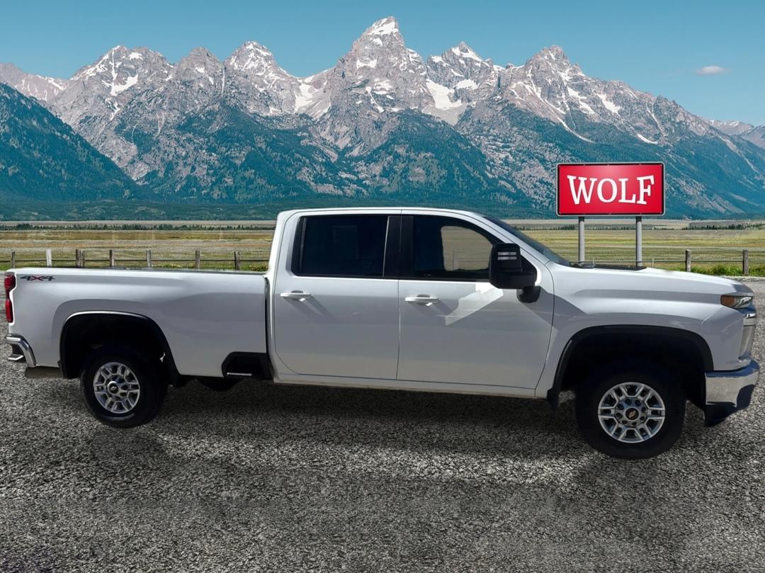 Chevrolet Silverado HD photo 4