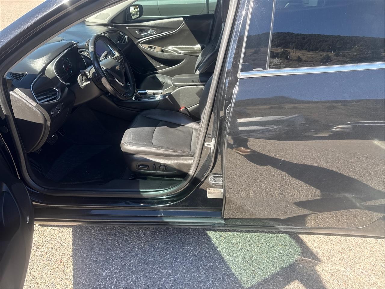 Chevrolet Malibu photo 9
