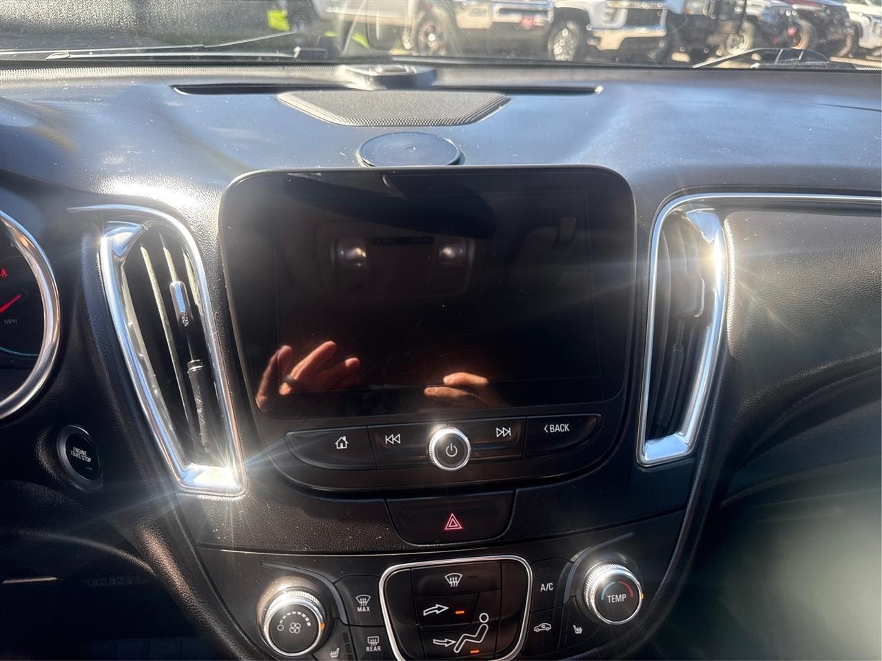 Chevrolet Malibu photo 16