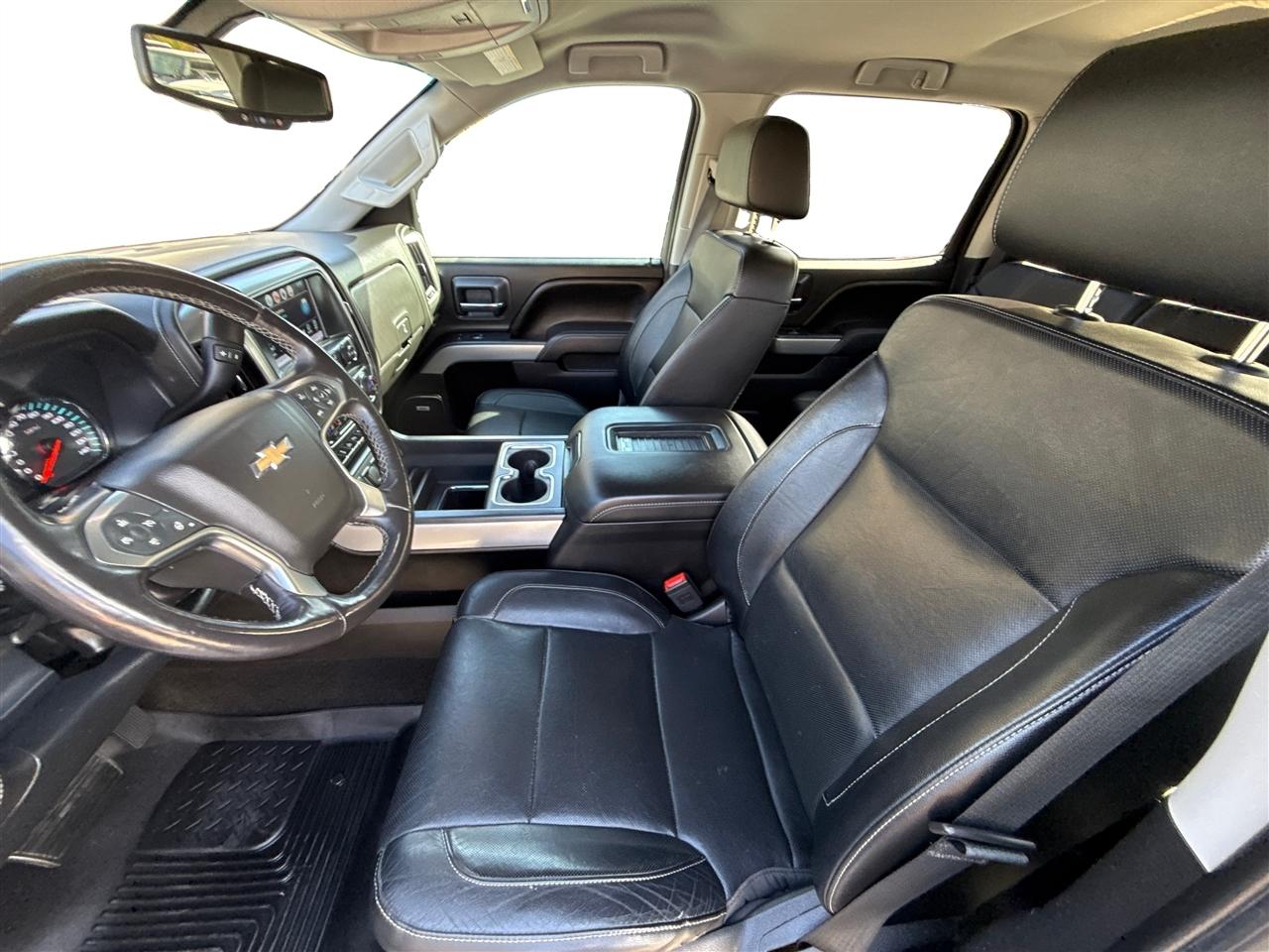 Chevrolet Silverado photo 14