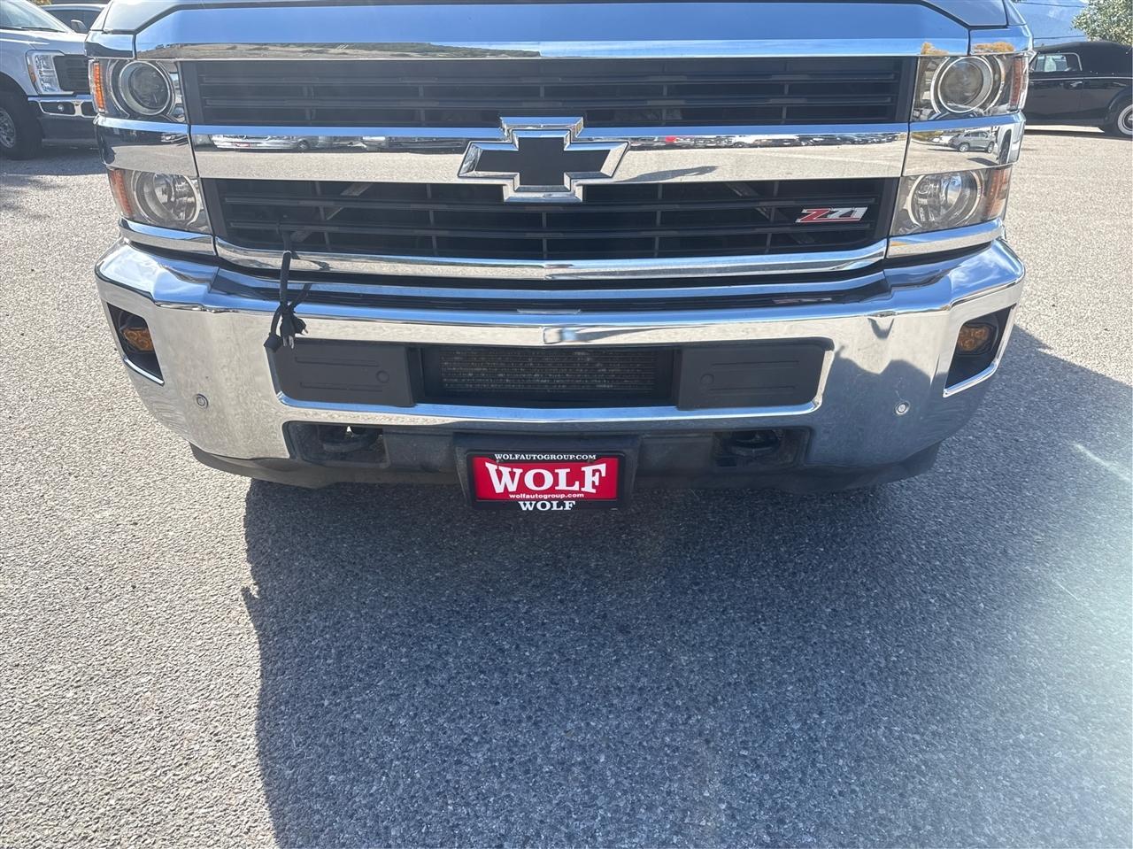 Chevrolet Silverado photo 23