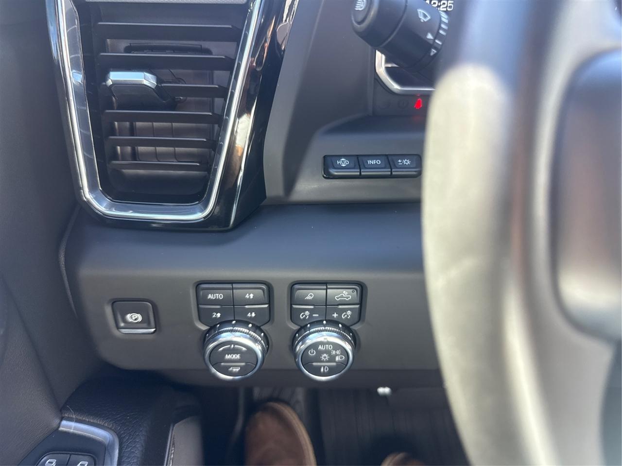 GMC Sierra 1500  2025