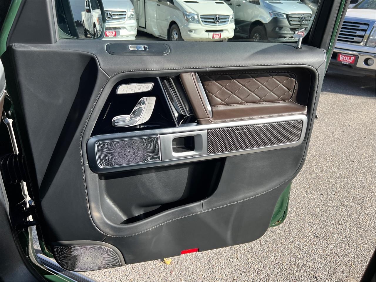 Mercedes-Benz G-Class photo 22