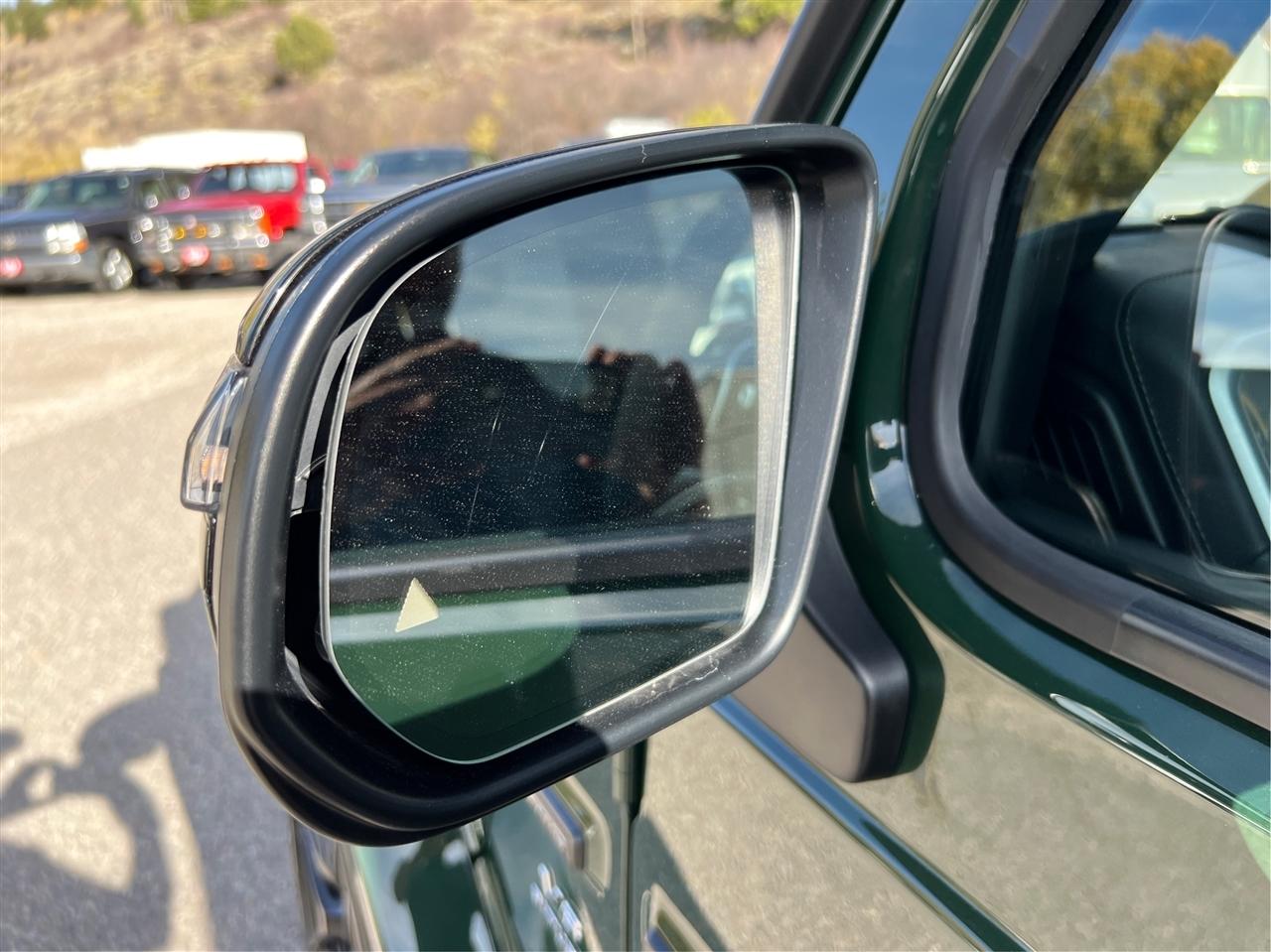 Mercedes-Benz G-Class photo 26