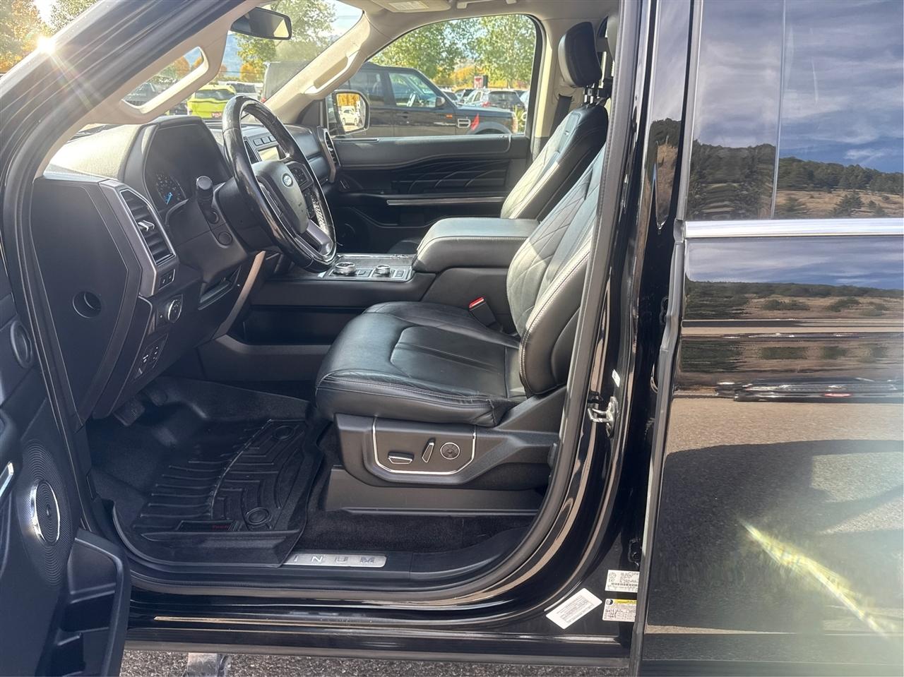 Ford Expedition photo 9