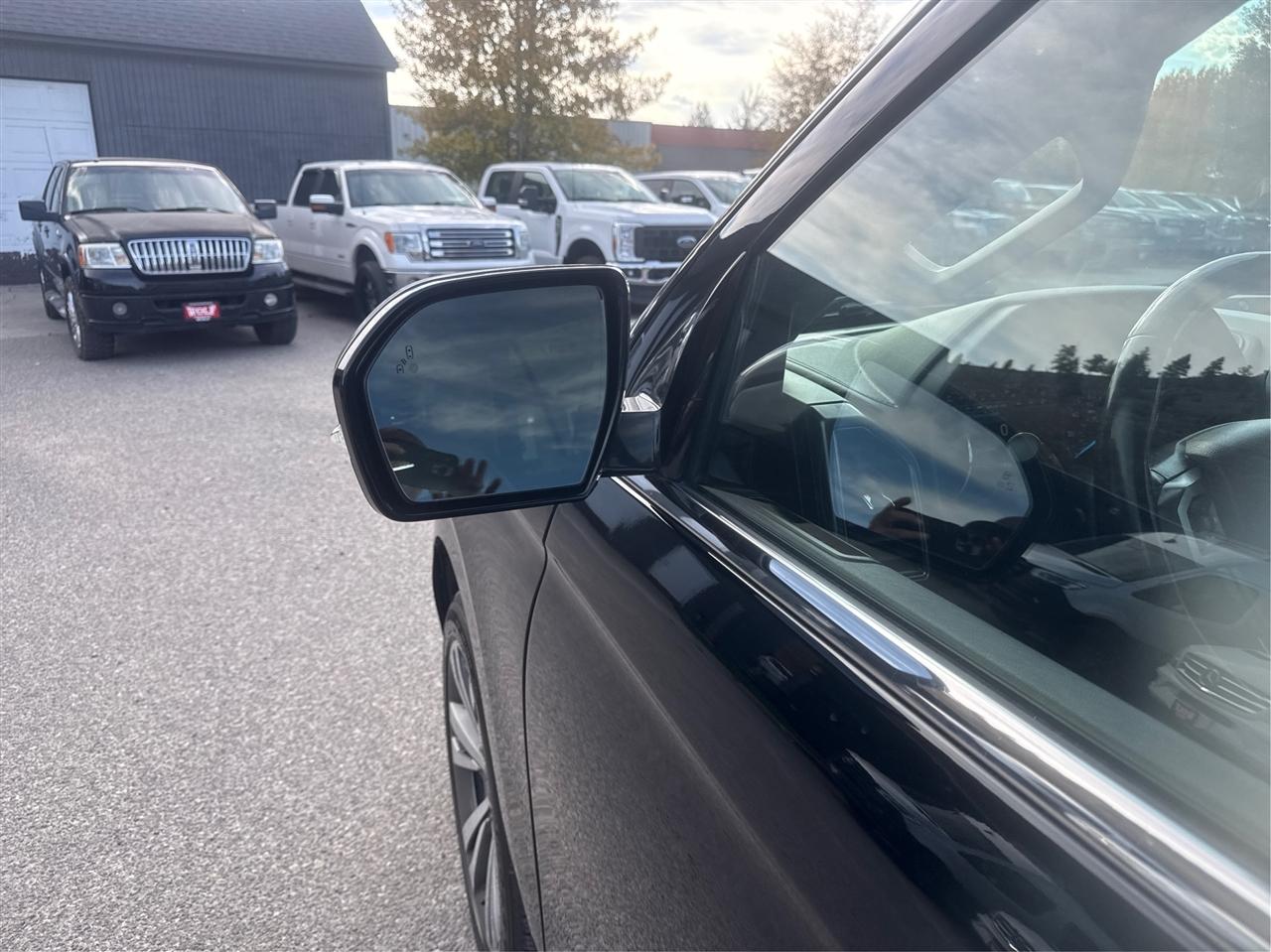 Ford Expedition photo 24