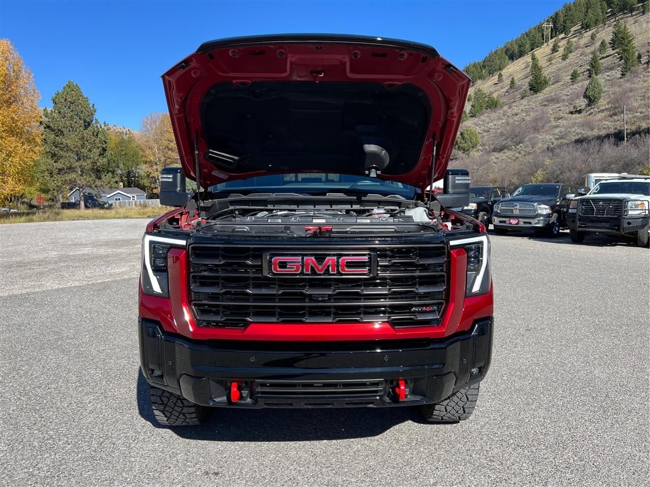 GMC Sierra 2500HD 4WD Crew Cab 159" AT4X 2026