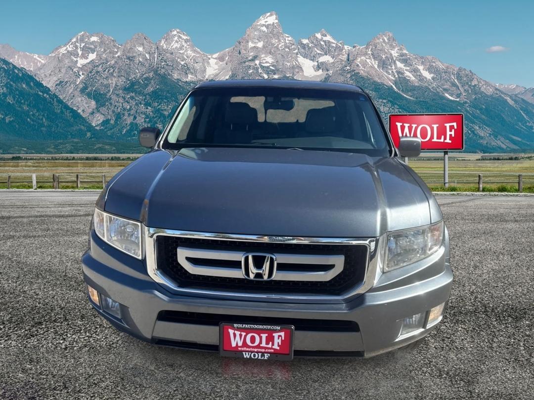 Honda Ridgeline photo 2